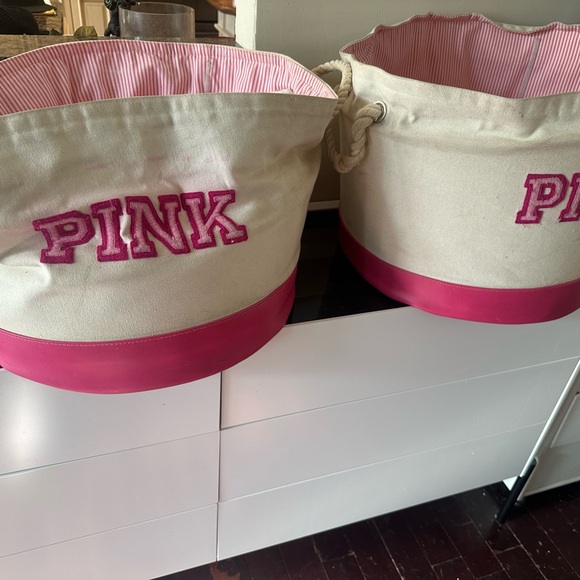 Rare x2 VS PINK store displays baskets/bins/totes - Picture 11 of 16
